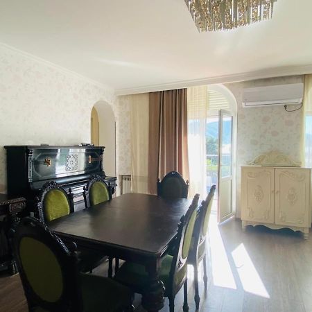 Your Home In Тбілісі Екстер'єр фото